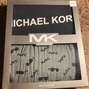 Michael Kors Men’s 2-Piece Sleep Set